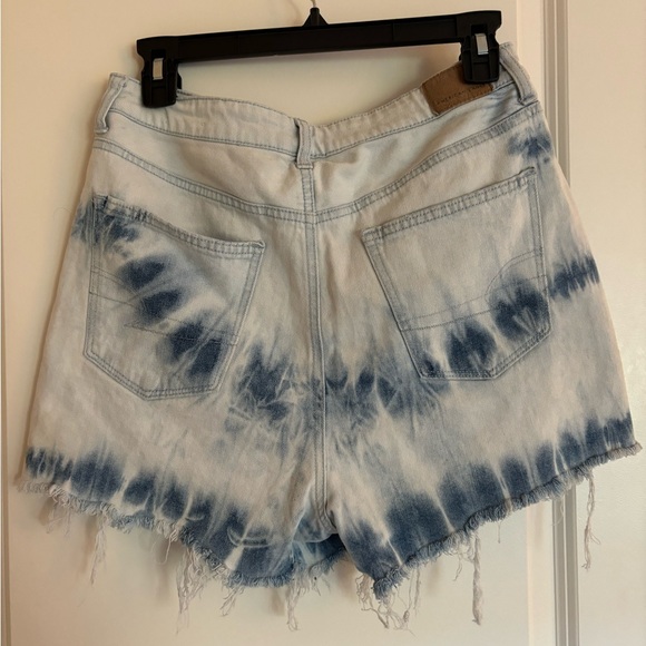 Tie Die American Eagle shorts barely worn - Picture 3 of 3